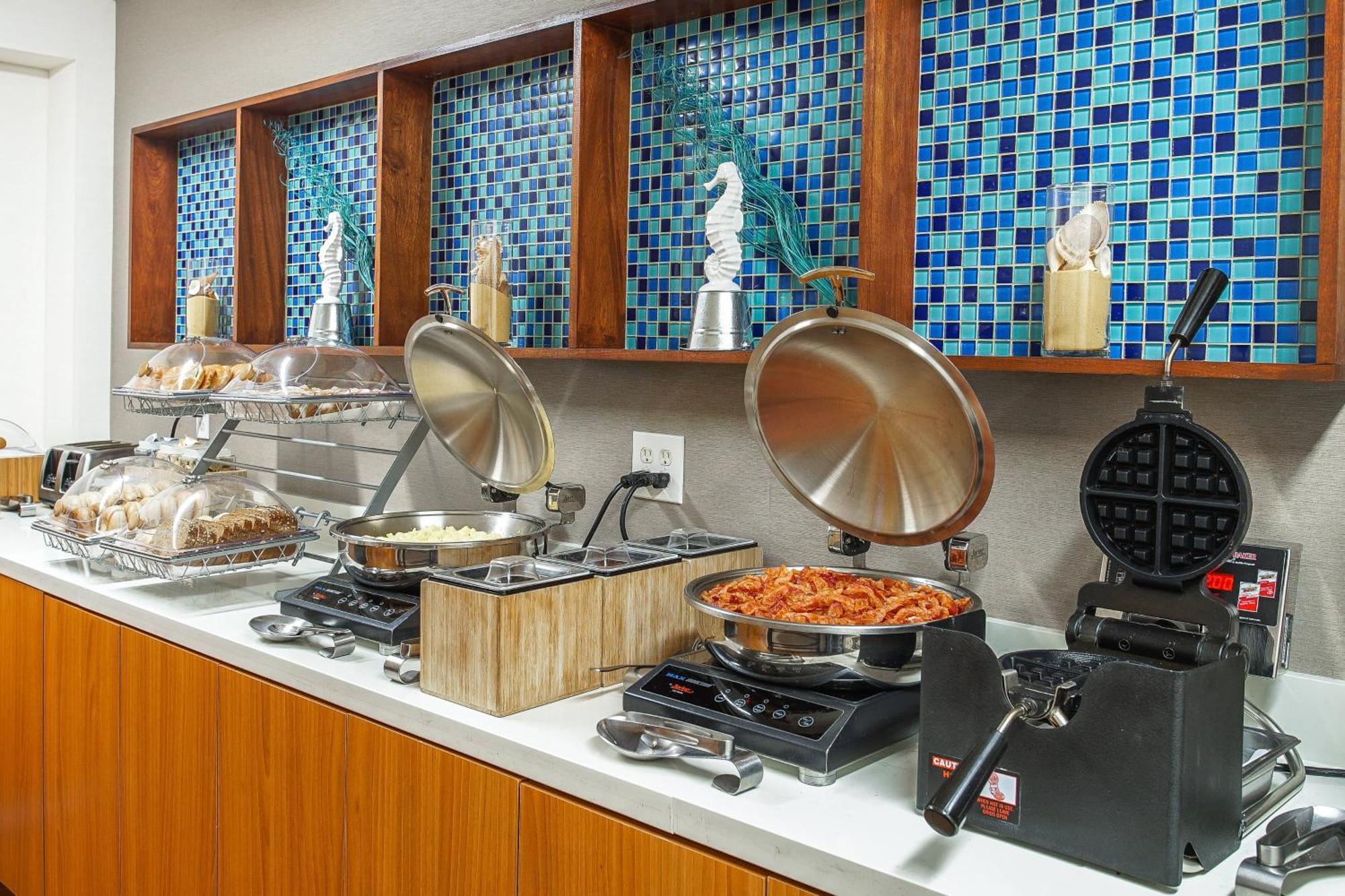 Springhill Suites By Marriott Savannah Midtown Esterno foto