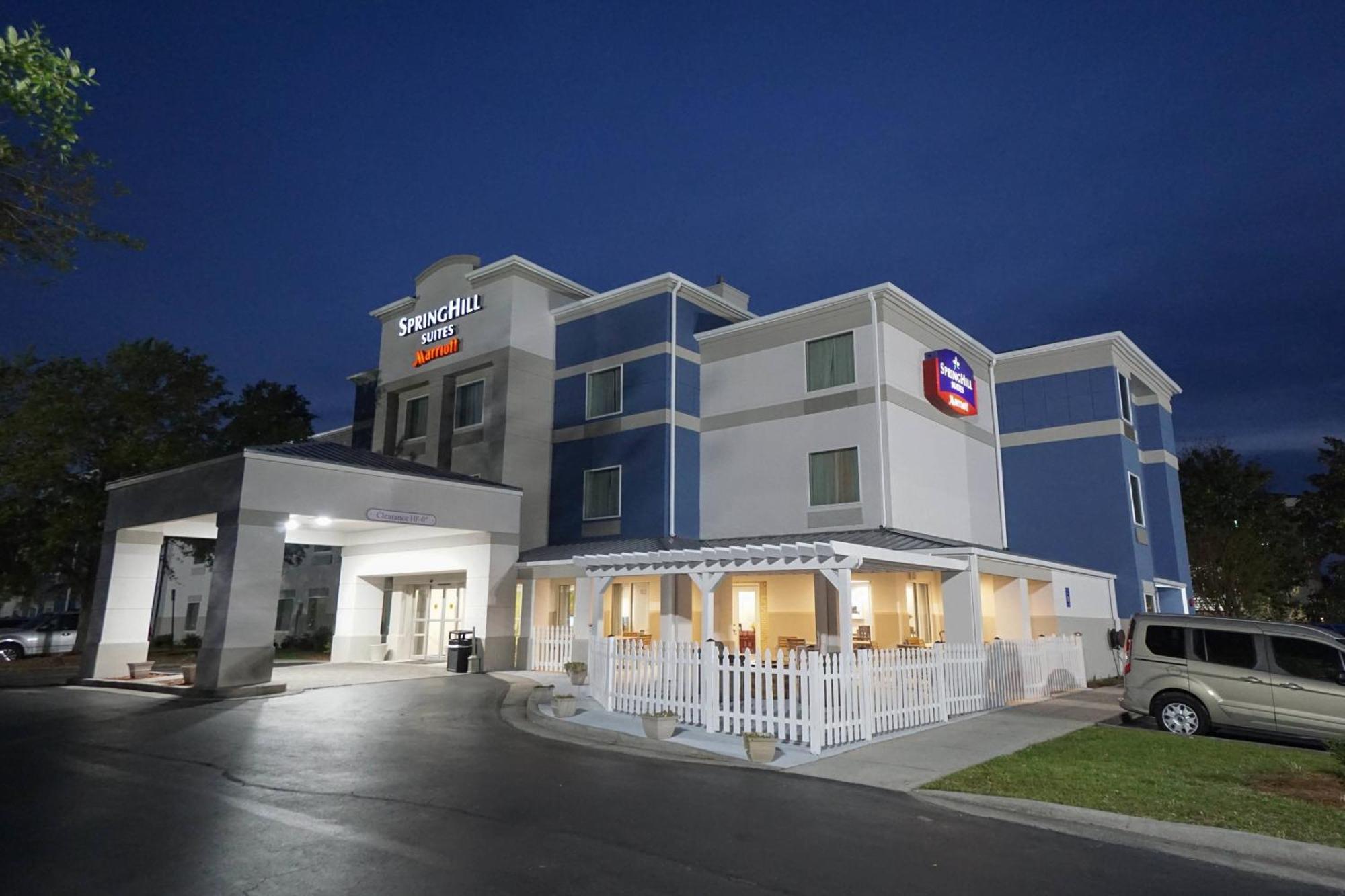 Springhill Suites By Marriott Savannah Midtown Esterno foto