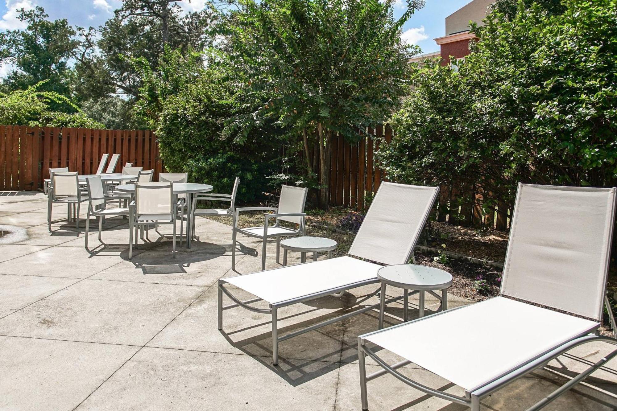 Springhill Suites By Marriott Savannah Midtown Esterno foto