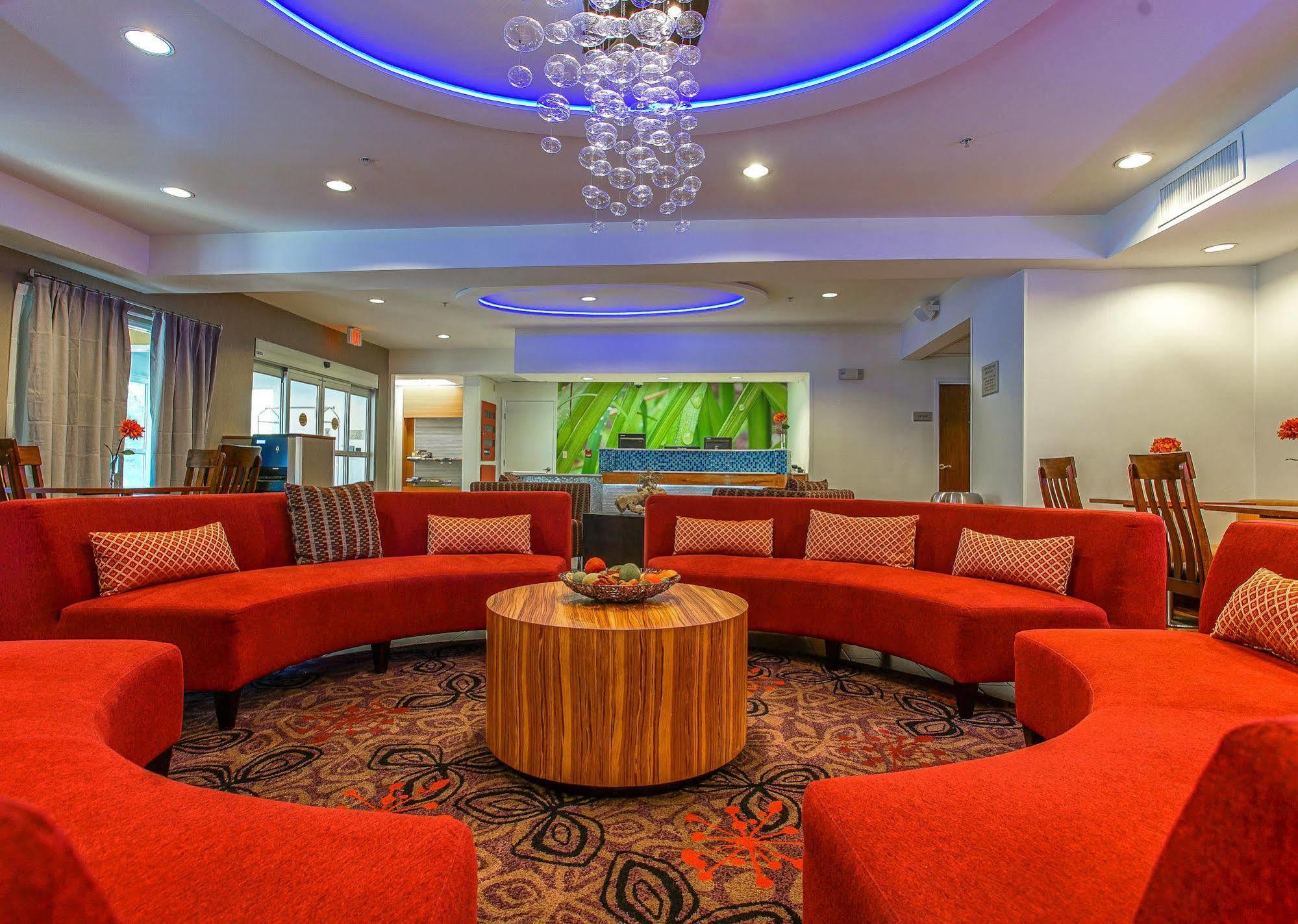 Springhill Suites By Marriott Savannah Midtown Esterno foto
